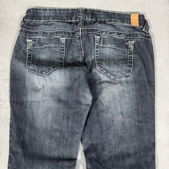 Maurices Dark Wash Skinny Jeans Distressed Faded Denim - Size: M - Picture 8 of 9